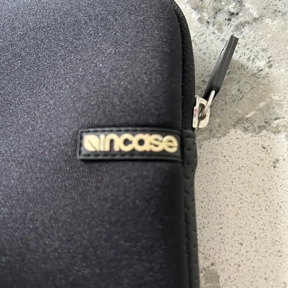 Computer Cover - Picture 2 of 3